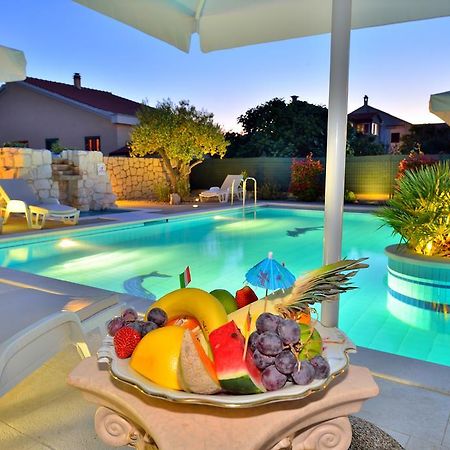 Villa Dalmatina Zadar Mit Pool Екстериор снимка