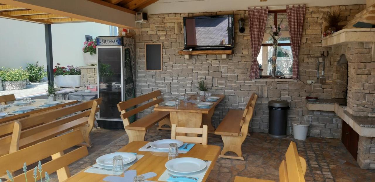 Villa Dalmatina Zadar Mit Pool Екстериор снимка